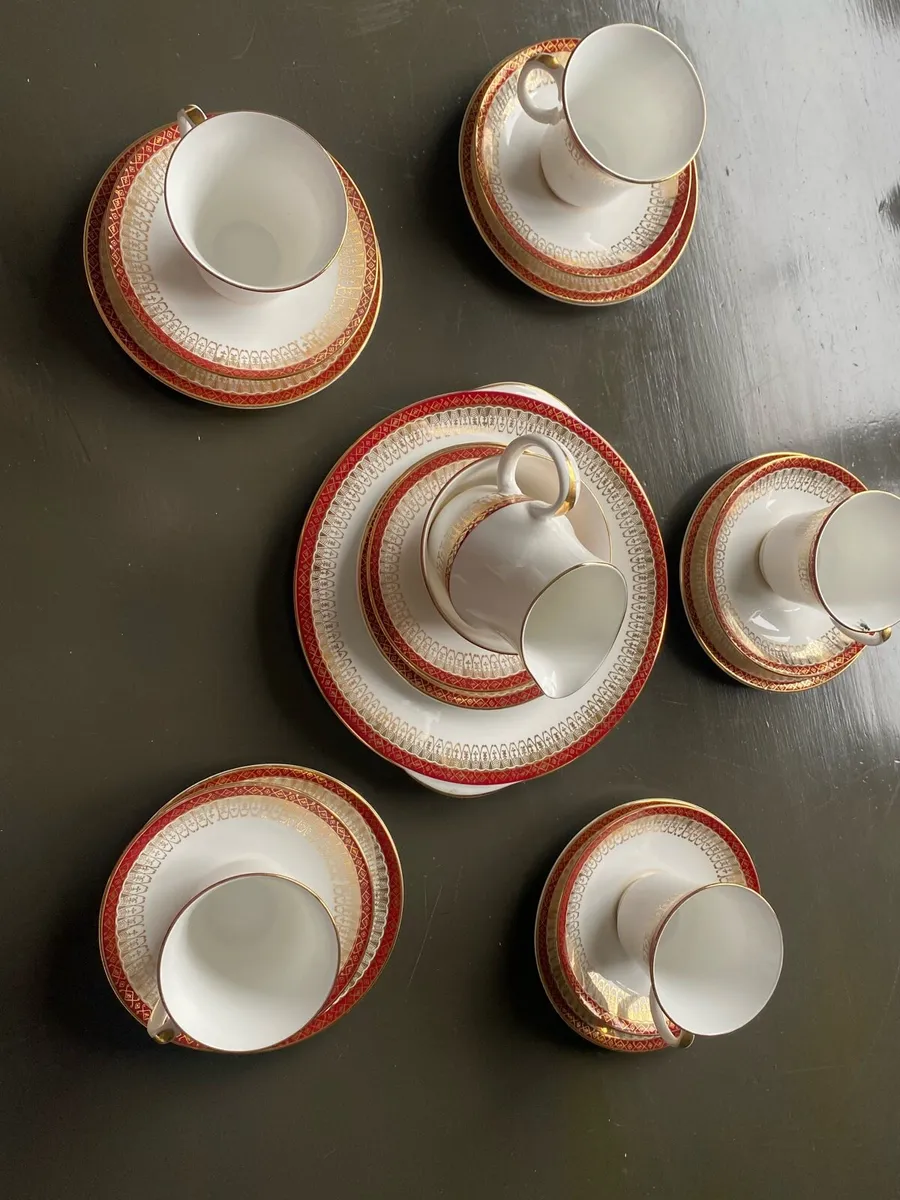 Royal Grafton Tea Set - Image 2