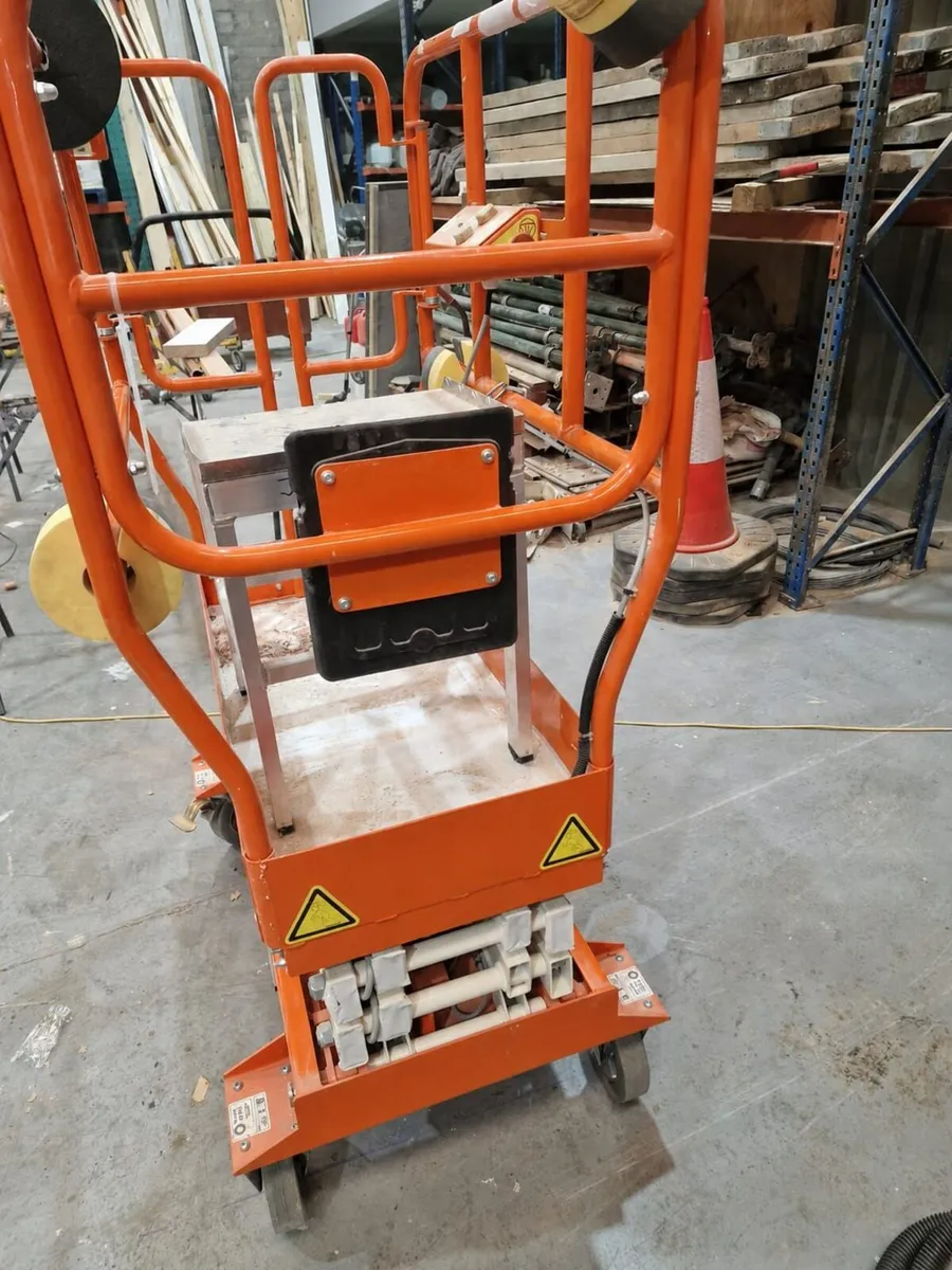 MEWP - Snorkel S3010P - Scissor Lift - Image 4