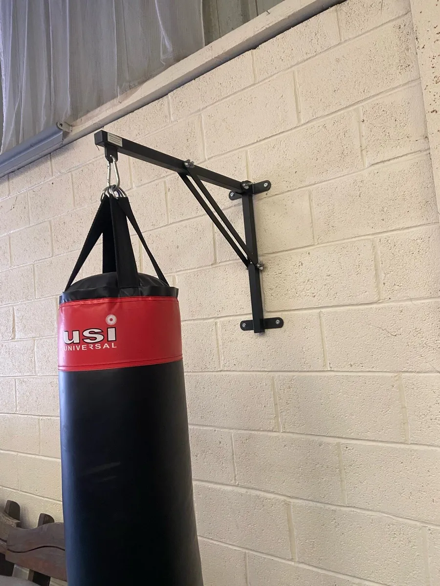 Boxing bag bracket pads and gloves - Image 2