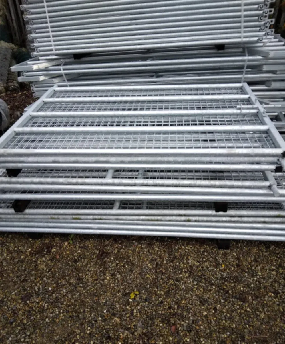 Farm Gates - Image 4