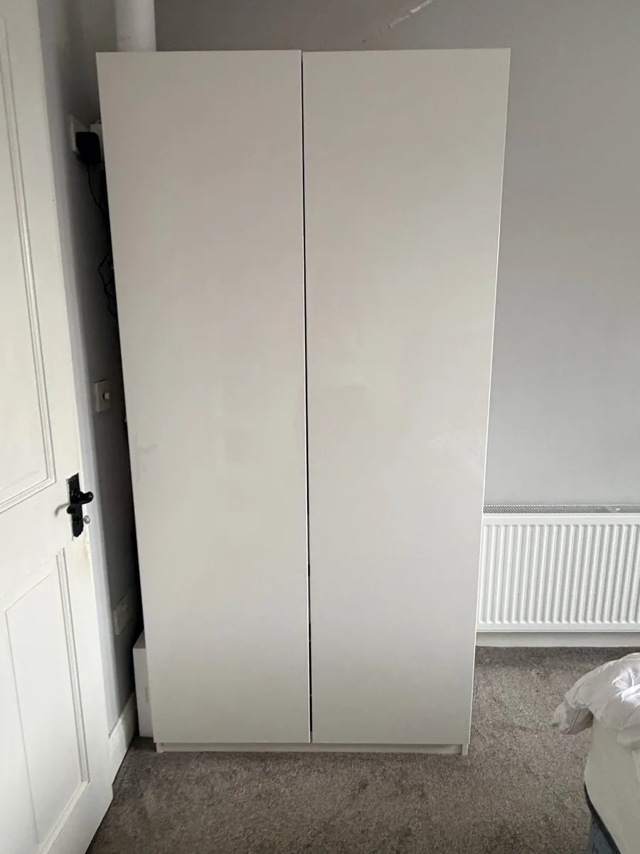 3 door white Wardrobe with long mirror detail - Image 2