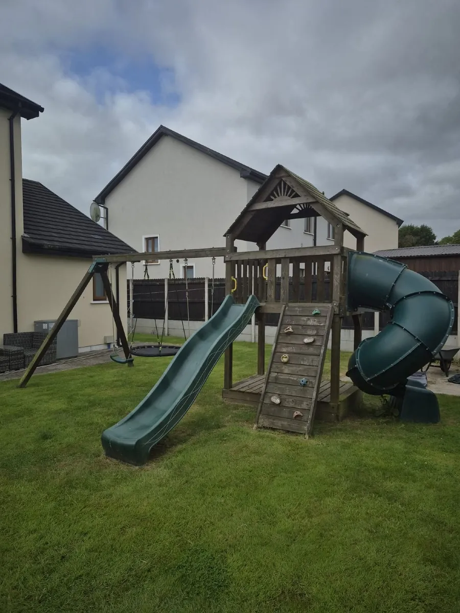 Kids Jungle Gym - Image 1