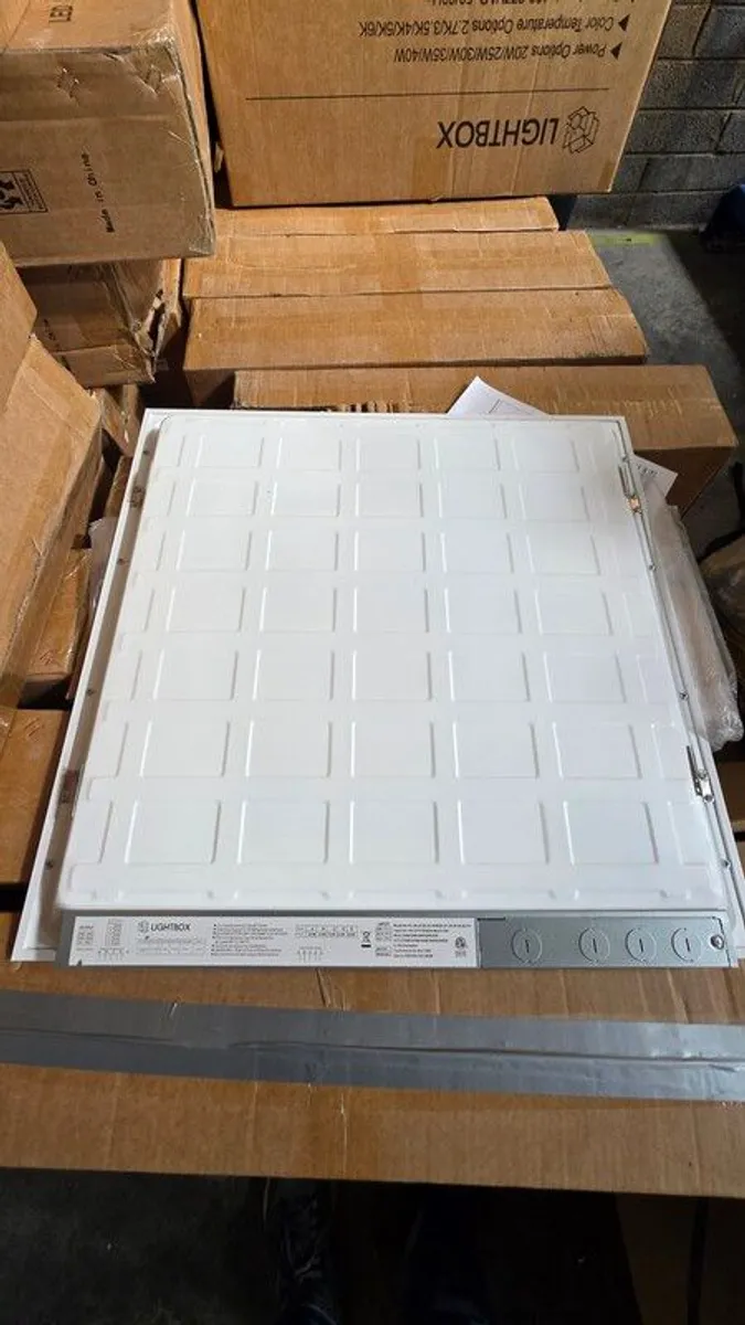 Led ceiling lights office x108 worth over 1k - Image 4