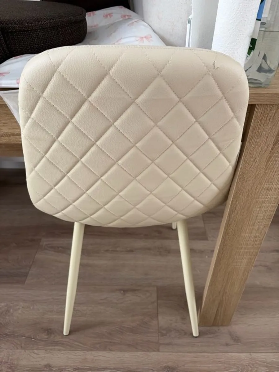 4 cream quilted faux leather dining chairs - Image 3