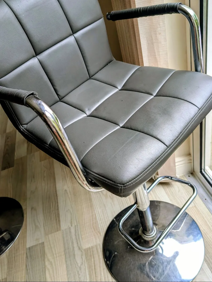 3  adjustable bar stools - Image 4