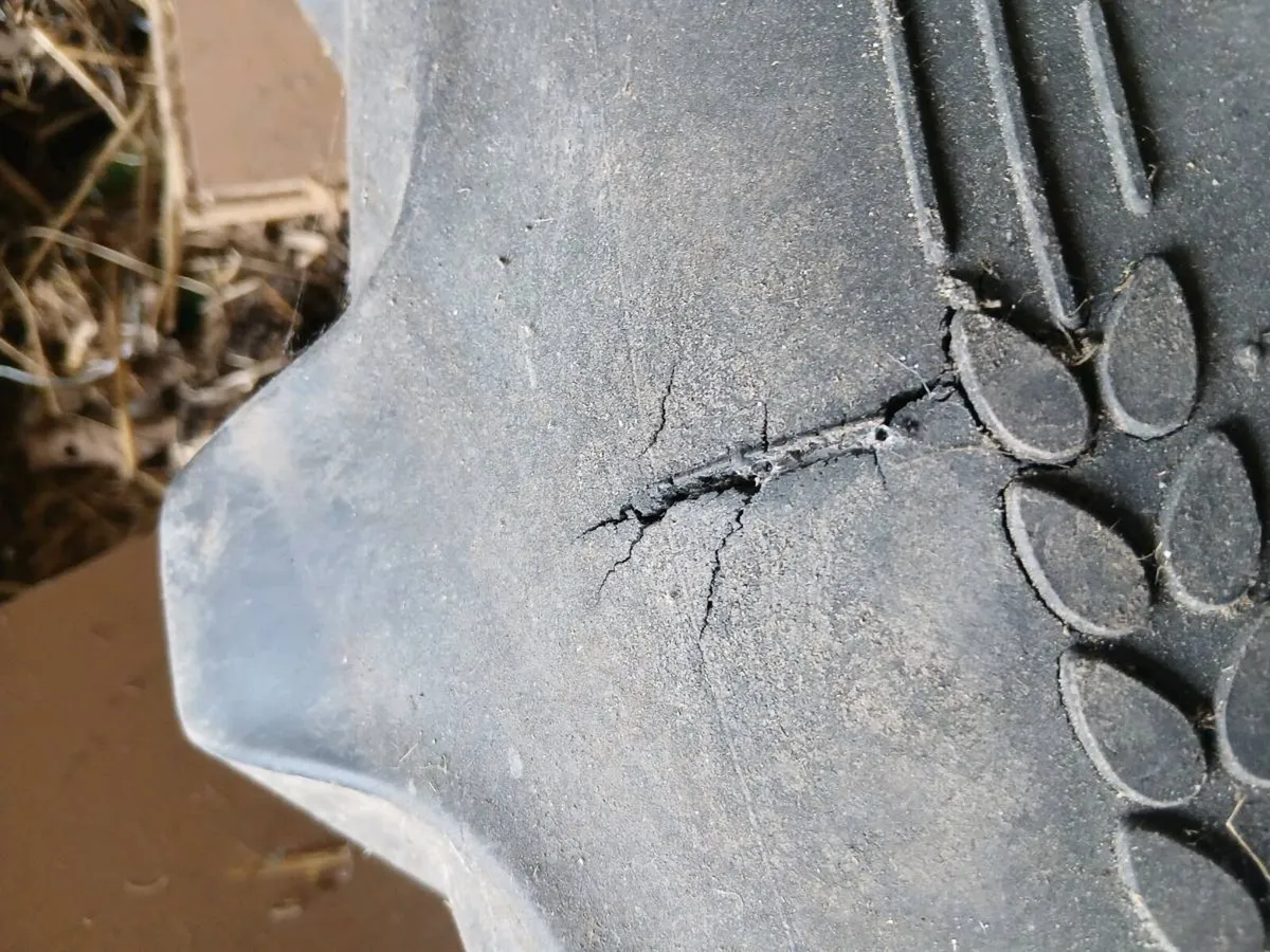 Tractor tyres - Image 3