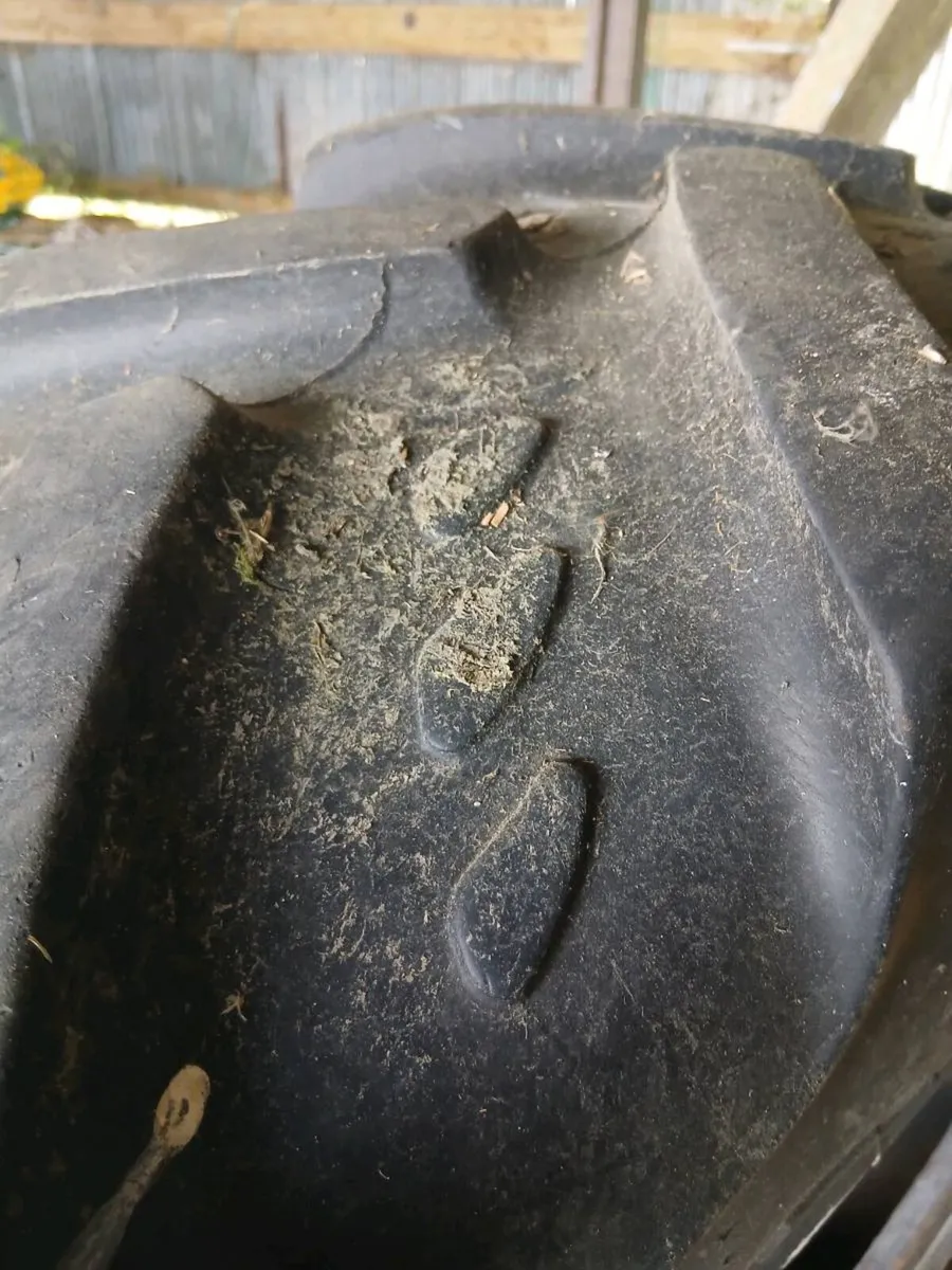 Tractor tyres - Image 4