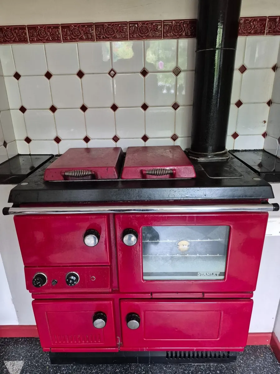 Stanley Oil fired cooker - Image 1
