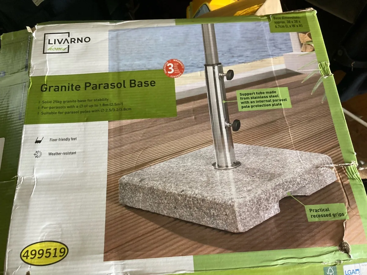 Large Parasol and Heavy Granite Base - Image 4