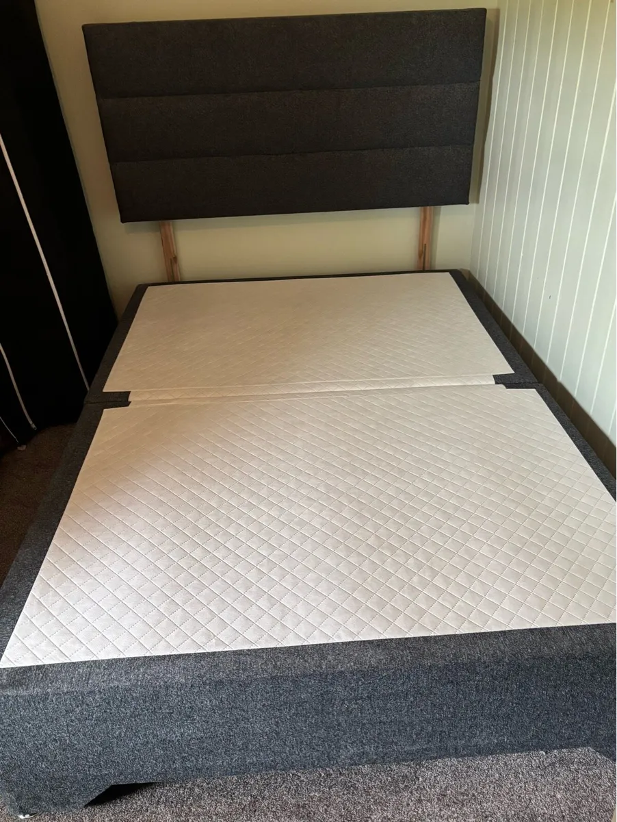 Bed - Image 1