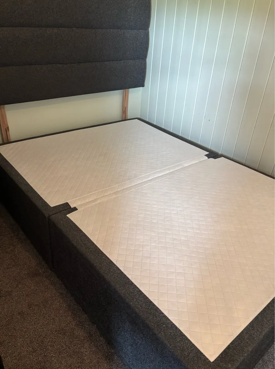 Bed - Image 2