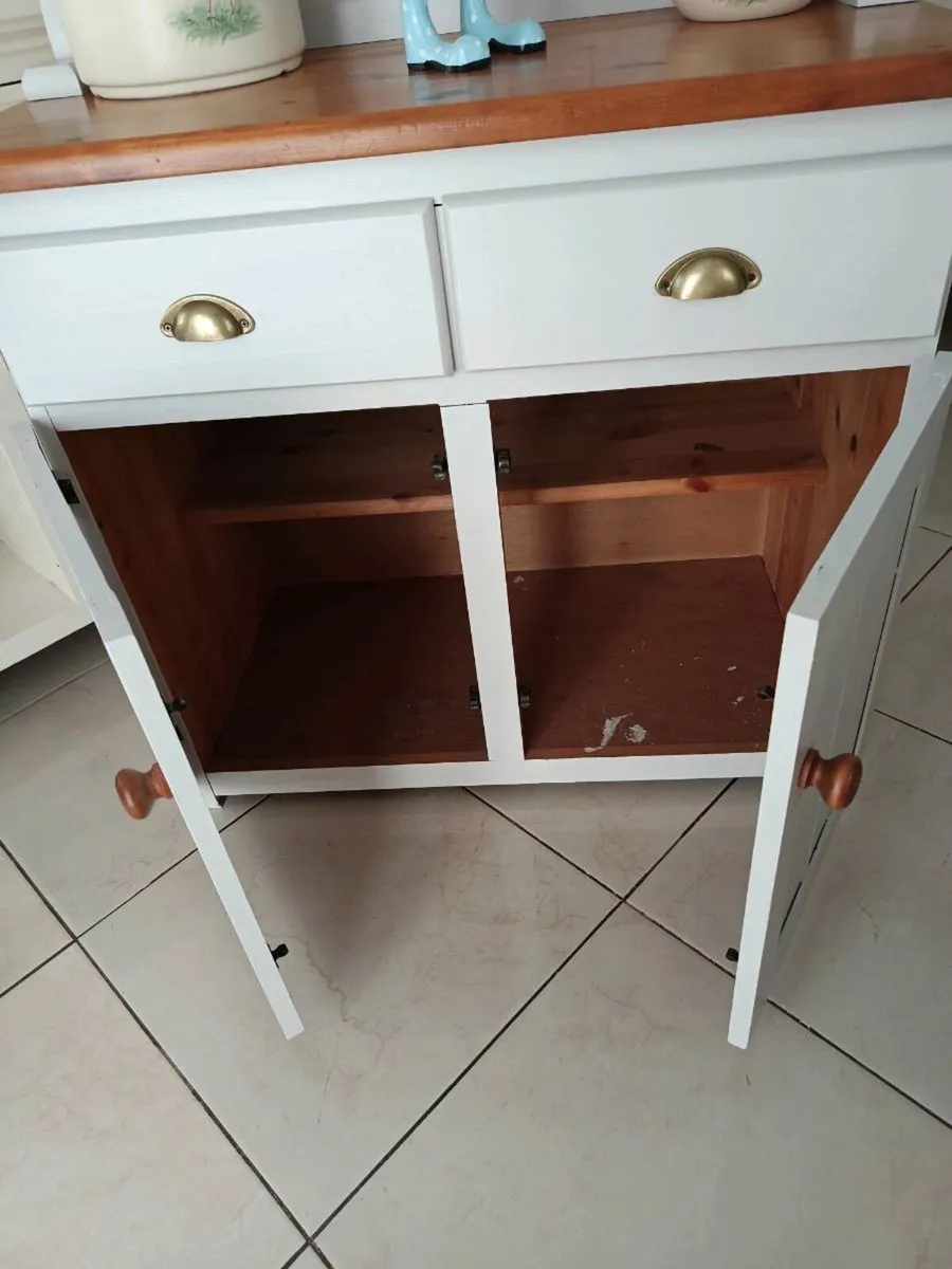 Kitchen dresser - Image 3