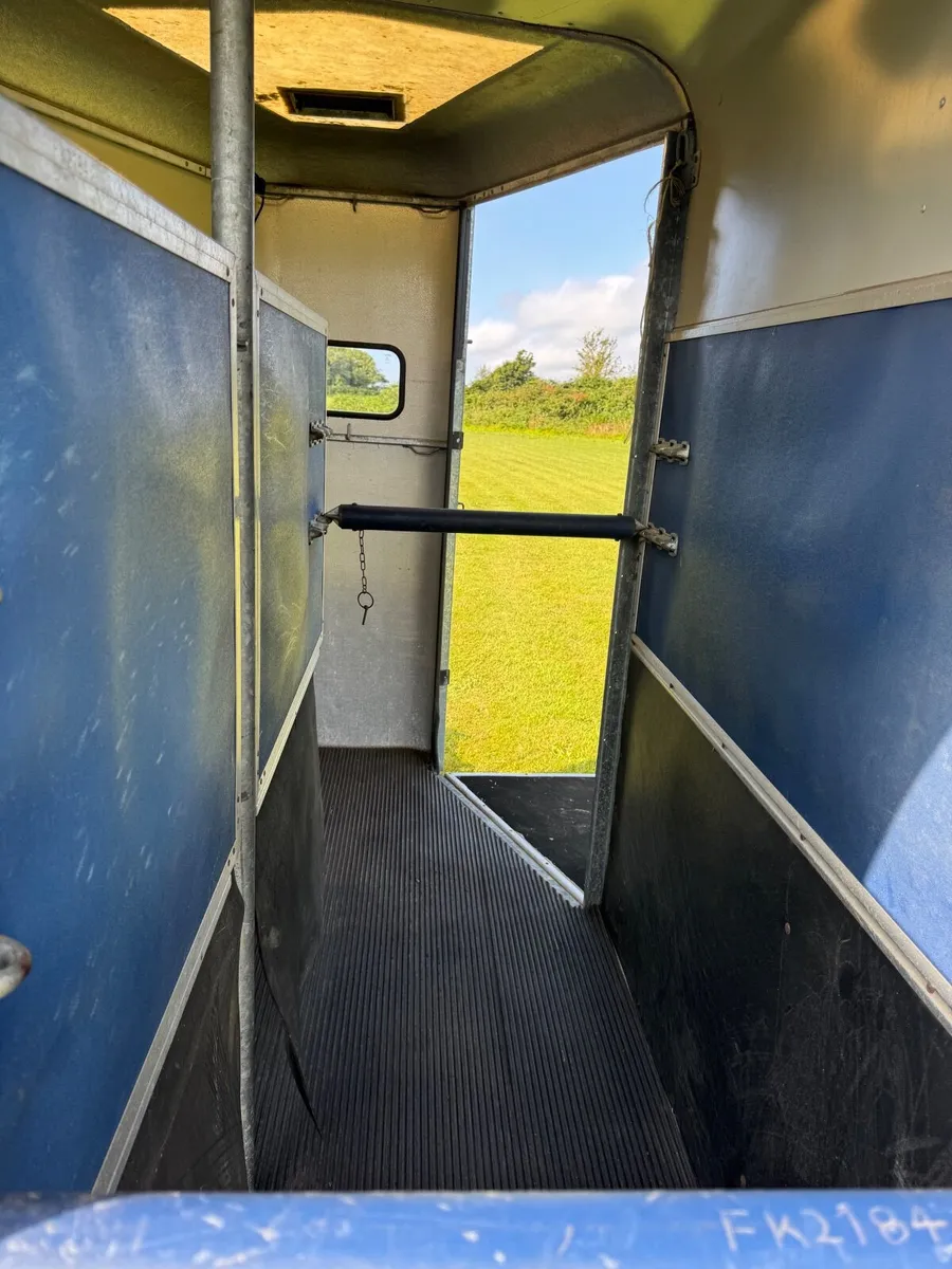 Ifor Williams 505 Horse Trailer - Image 4