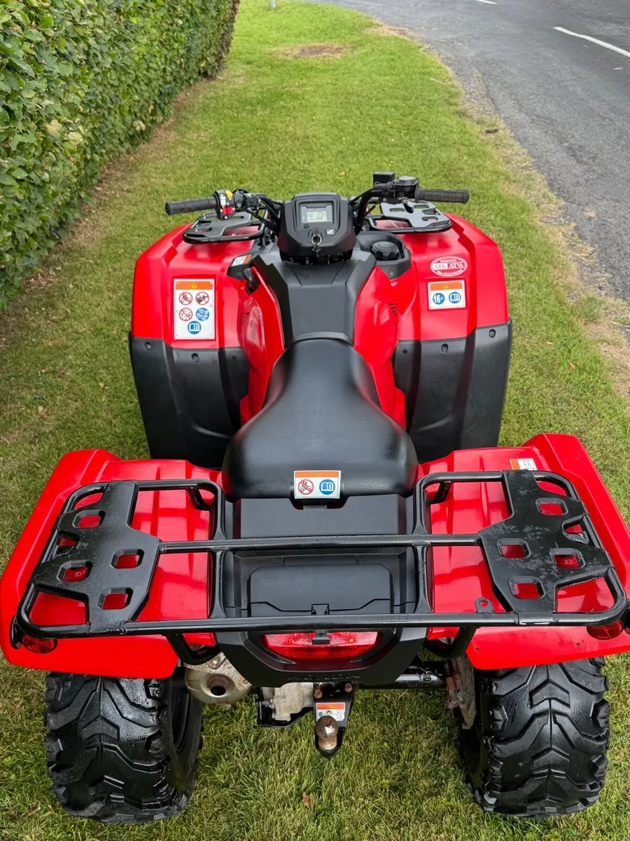 Honda 420 Manual Shift  Only  550hrs  power steer - Image 2