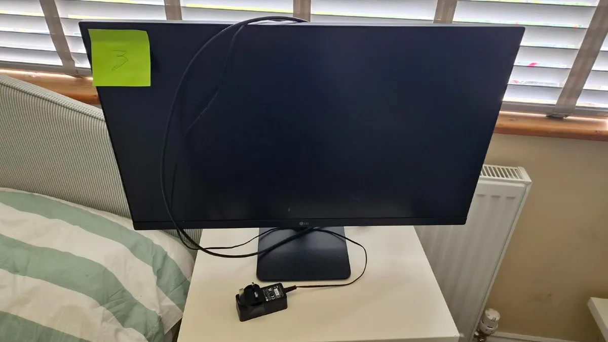 LG 27 Inch HD Computer Monitor Screen - Image 1