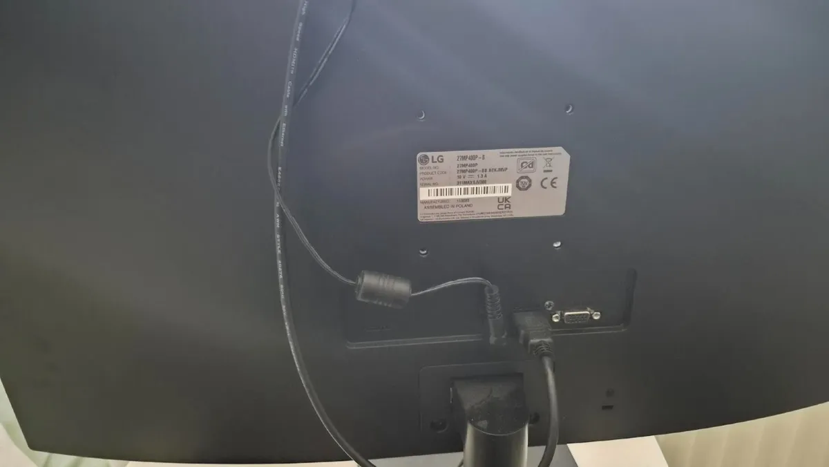 LG 27 Inch HD Computer Monitor Screen - Image 2