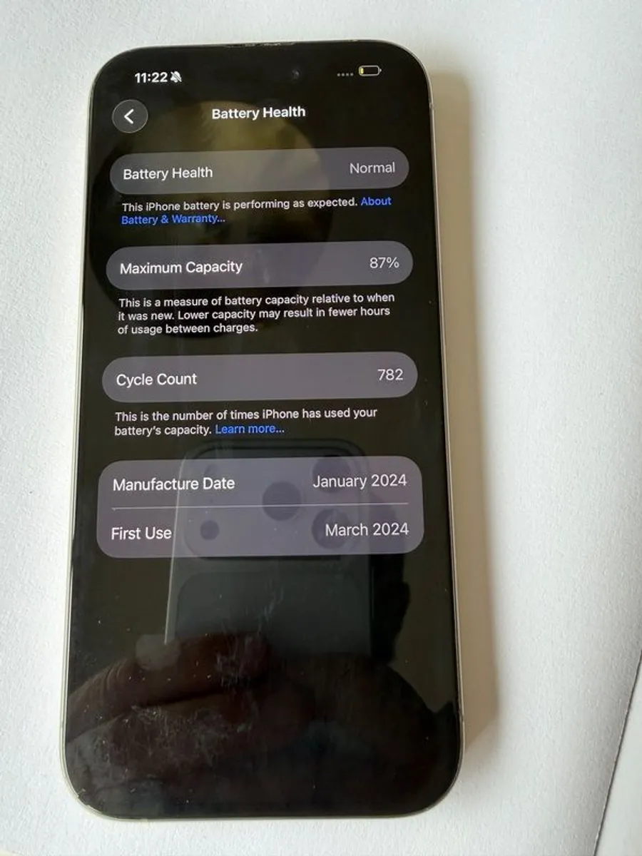 iPhone 15 Pro - Image 3