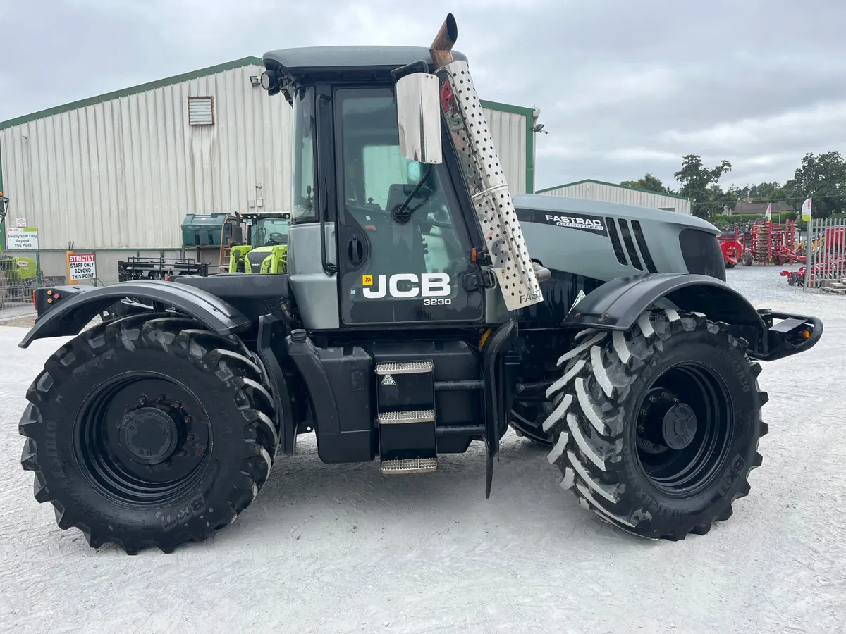 JCB Fastrac - Image 4