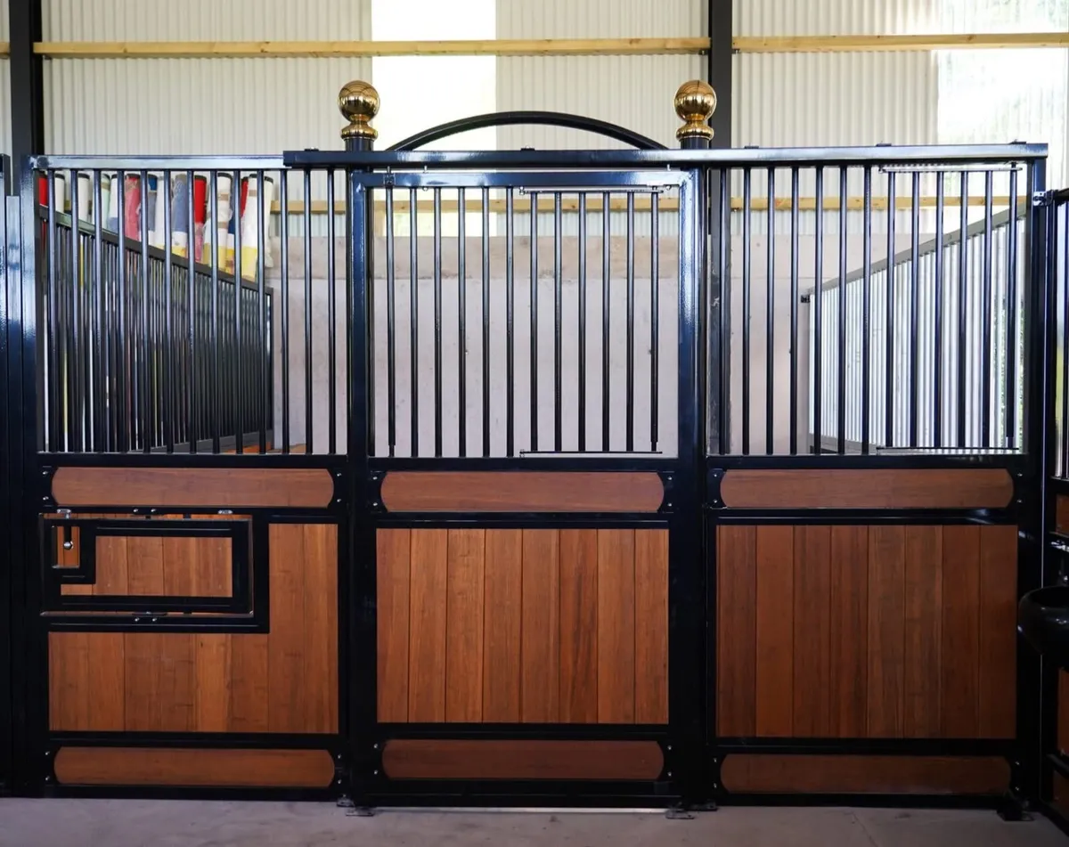Horse Stables and Showjumps Clearance , Outdoor - Image 2
