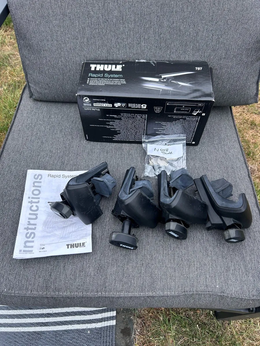 Thule Wingbar (pair: 127cm) & footpack Roofrack - Image 4