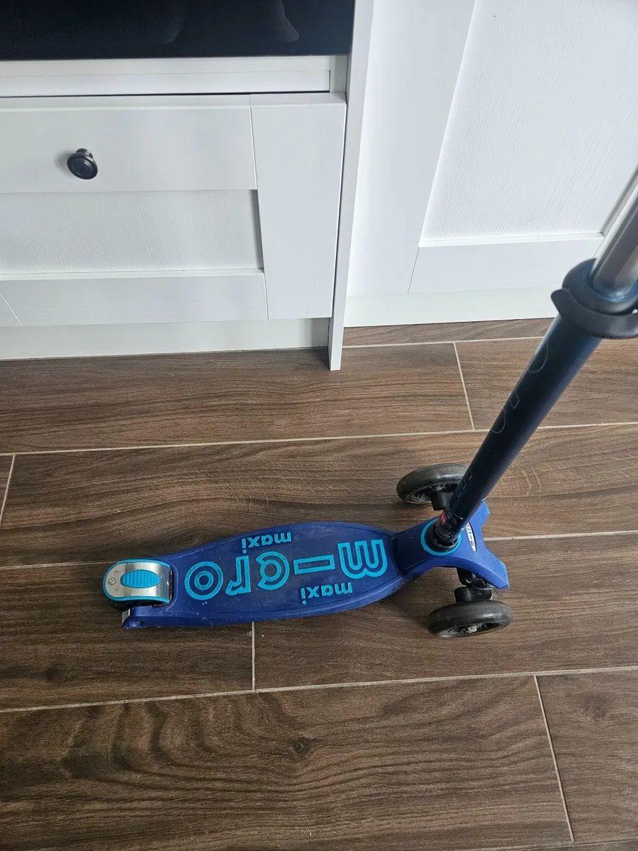 Scooter - Image 3