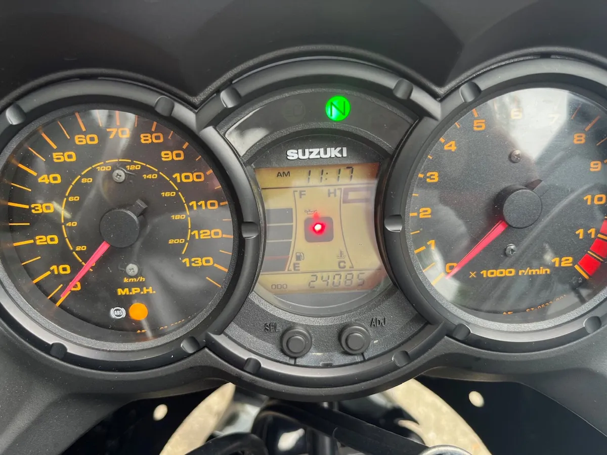 Bargain Suzuki DL650 V-Strom at Meskells - Image 3