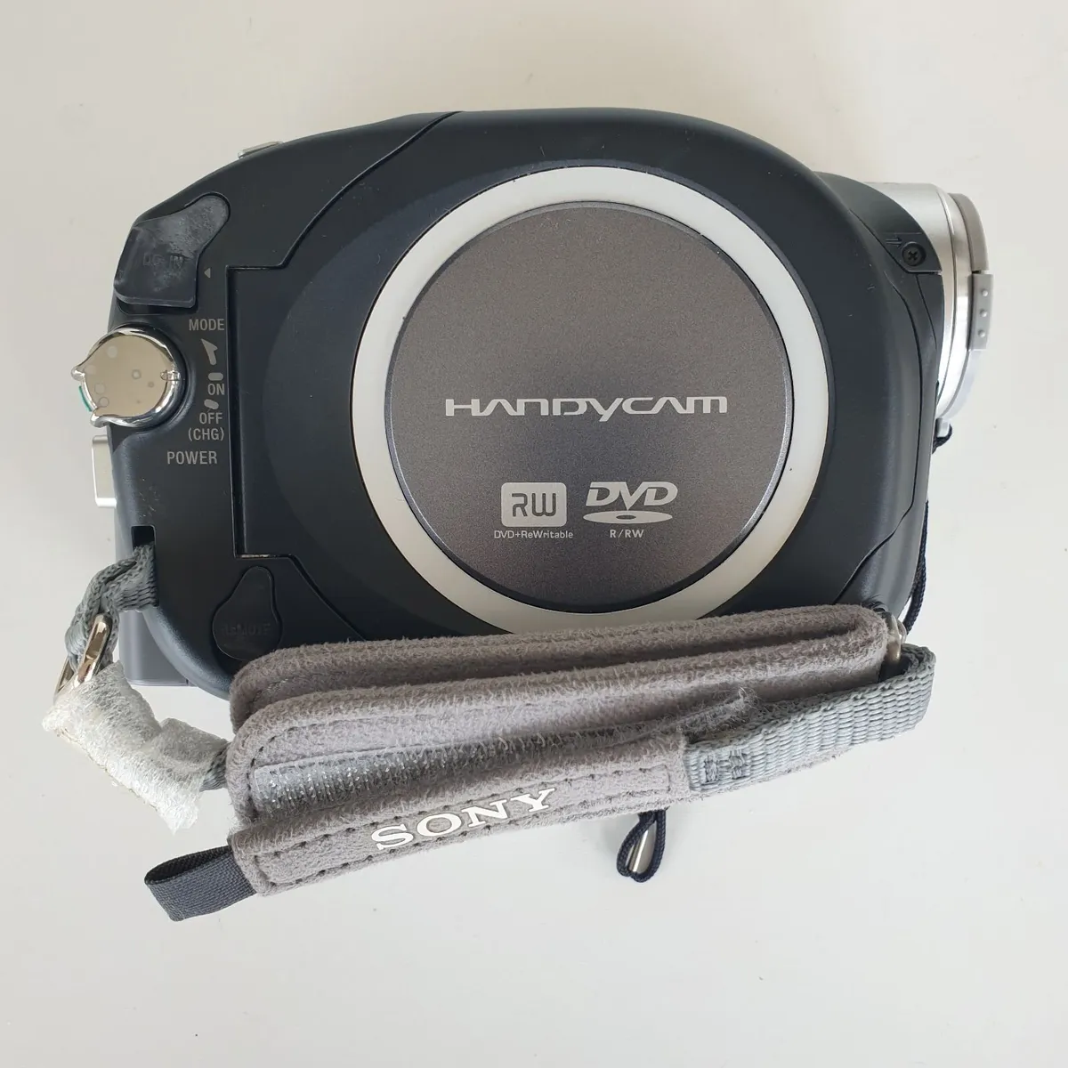 Sony handycam DVD 92E READ - Image 3