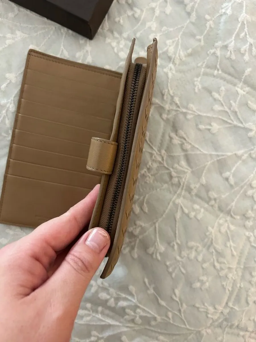 Bottega Veneta Wallet - Image 3