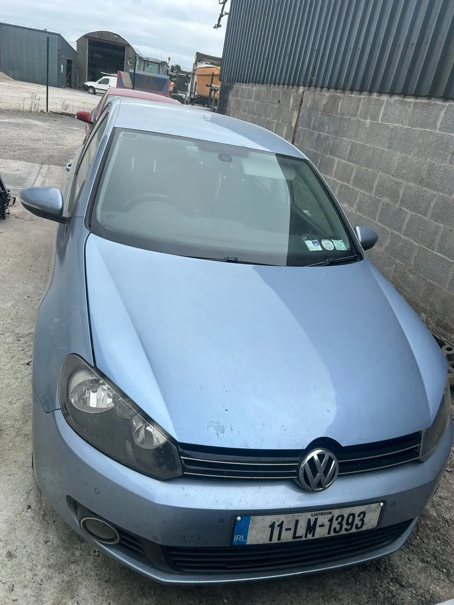 Vw golf - Image 1