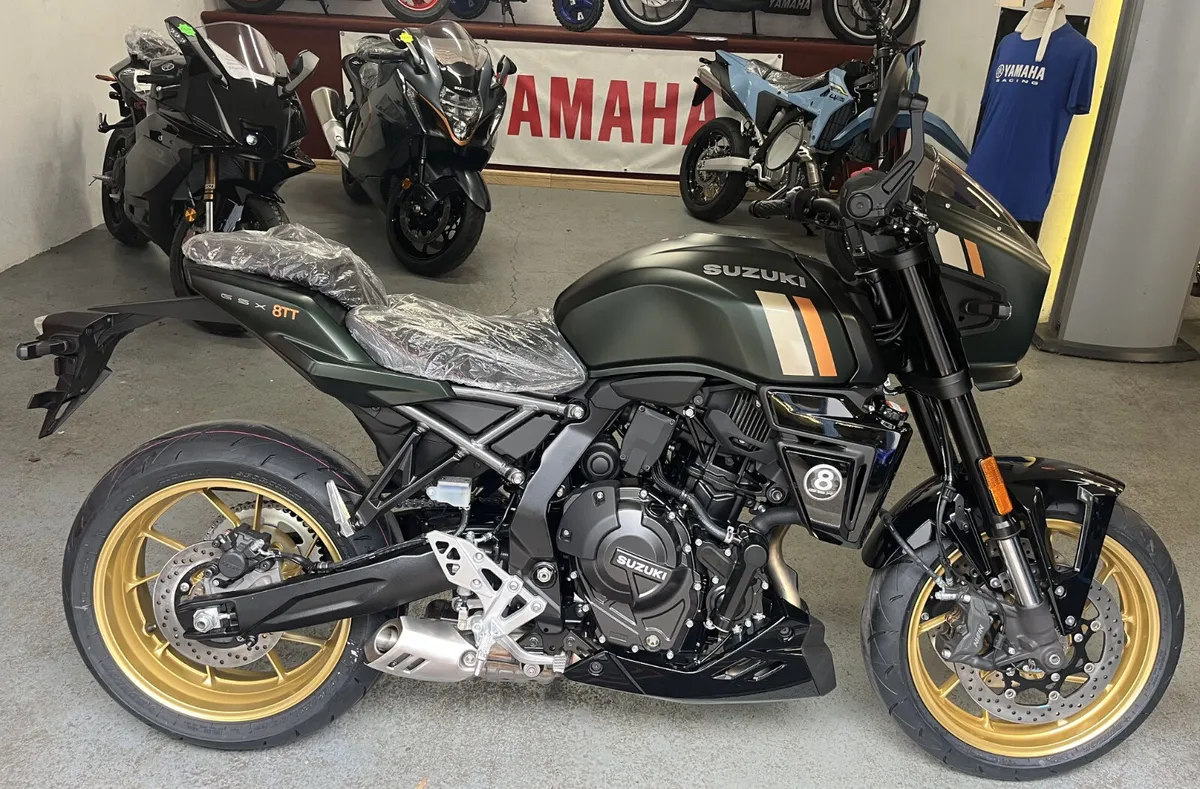 2026 Suzuki GSX8 TT @ Meskells - Image 4
