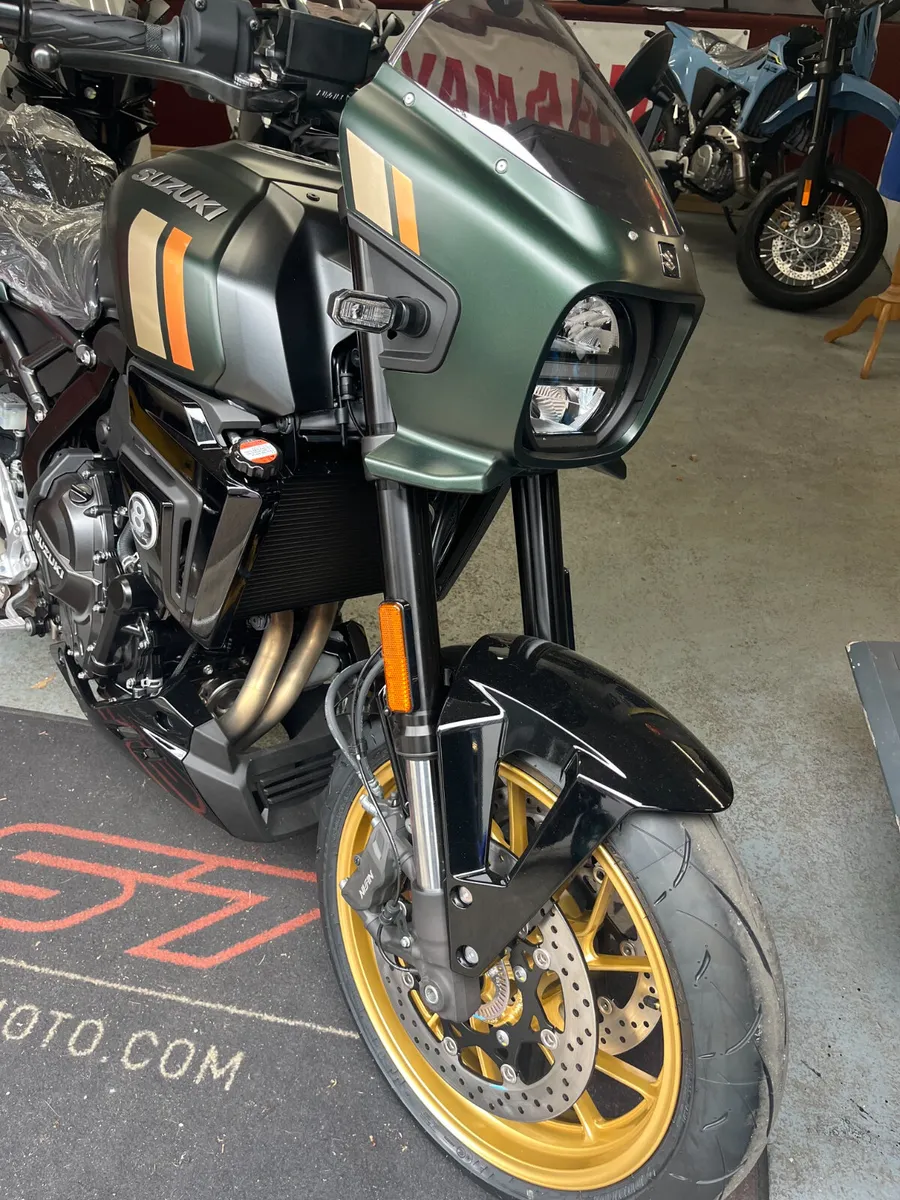 2026 Suzuki GSX8 TT @ Meskells - Image 3