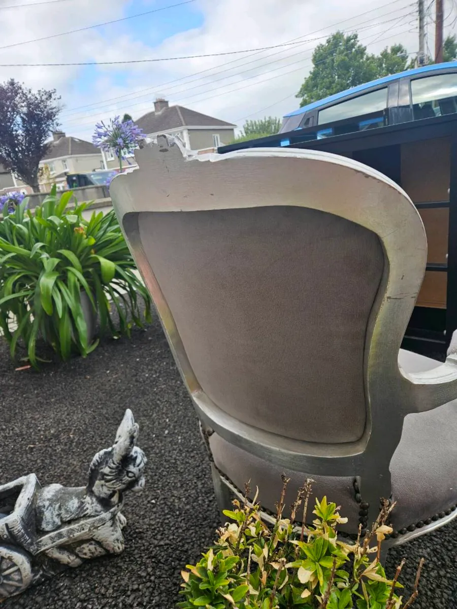 Antique chair - Image 2