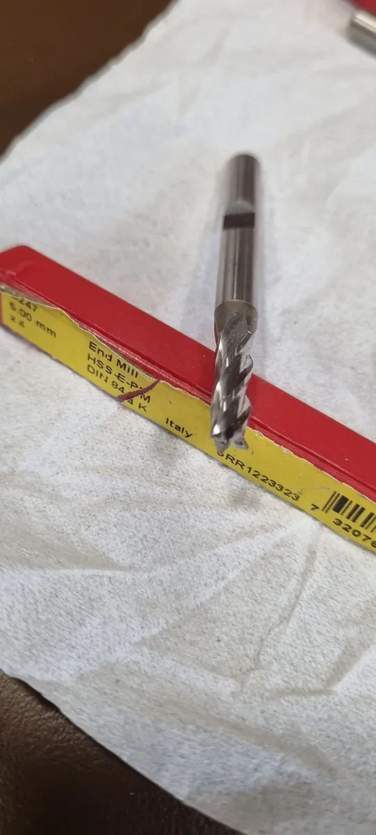 Dormer C247 5.00mm 4 Flute HSS-E-PM End Mill - Image 2