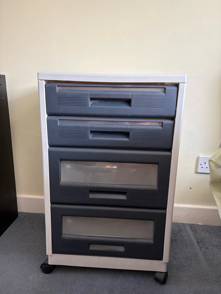 Desk , chair and drawer unit - Image 3