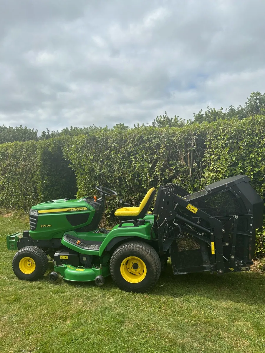 John Deere x950R - Image 3
