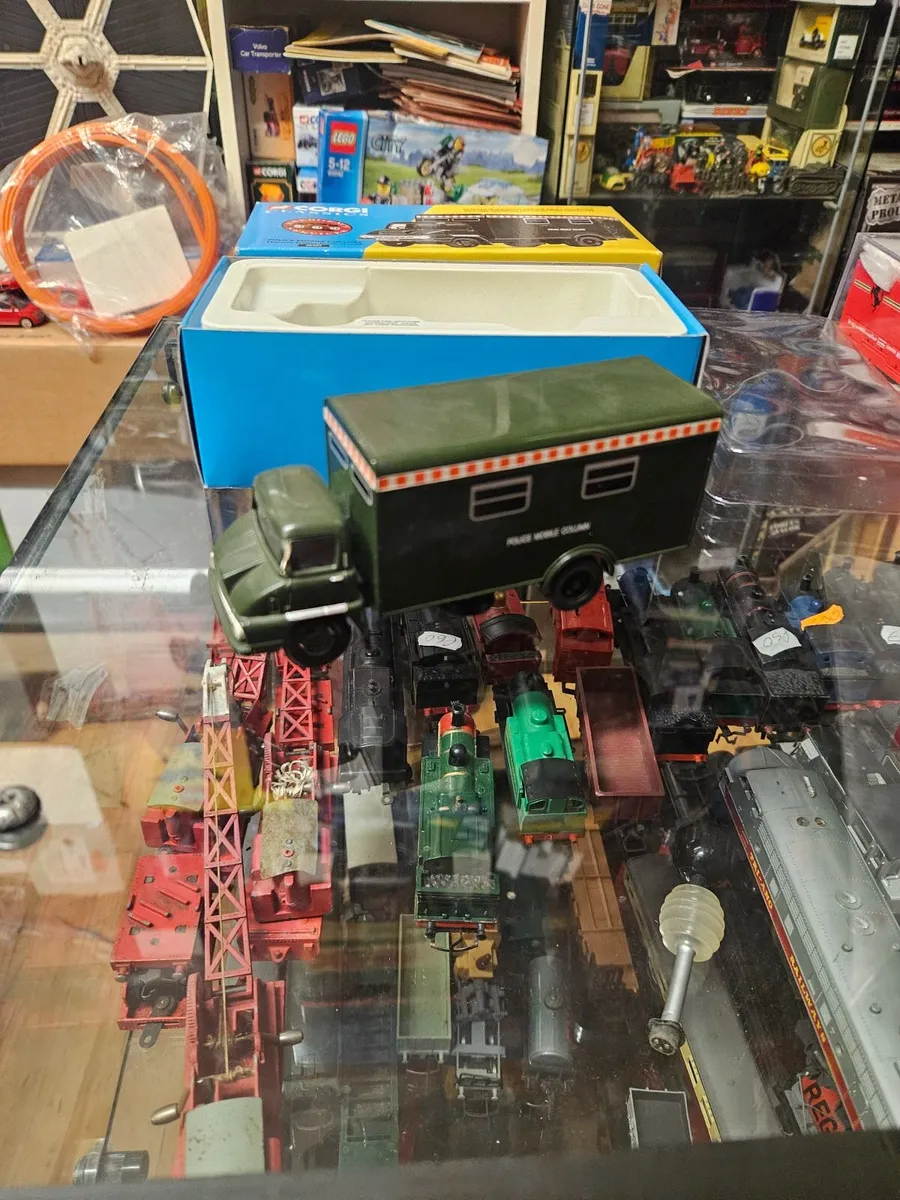 Corgi Truck - Image 1