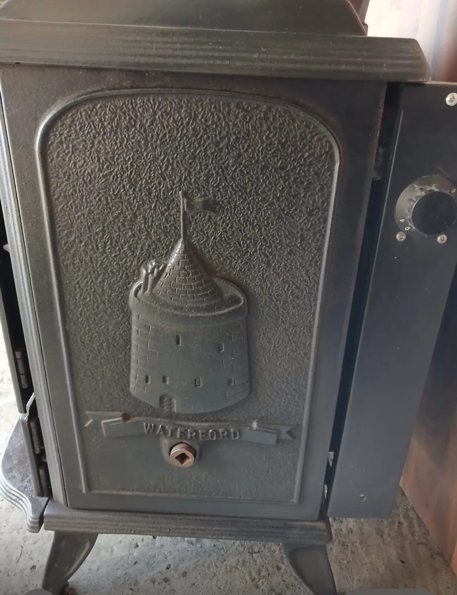Waterford solid fuel stove + back boiler - Image 2