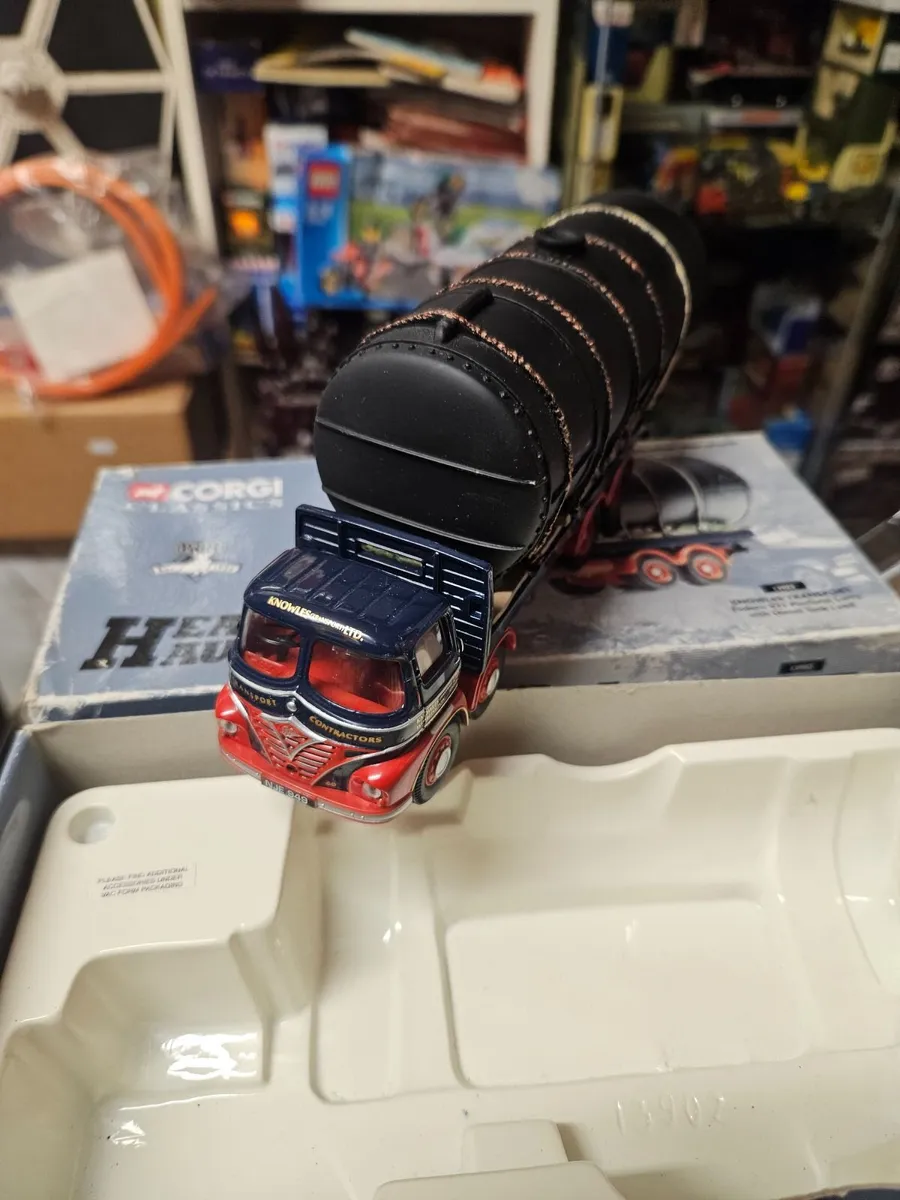 Corgi Foden Truck and Load - Image 1