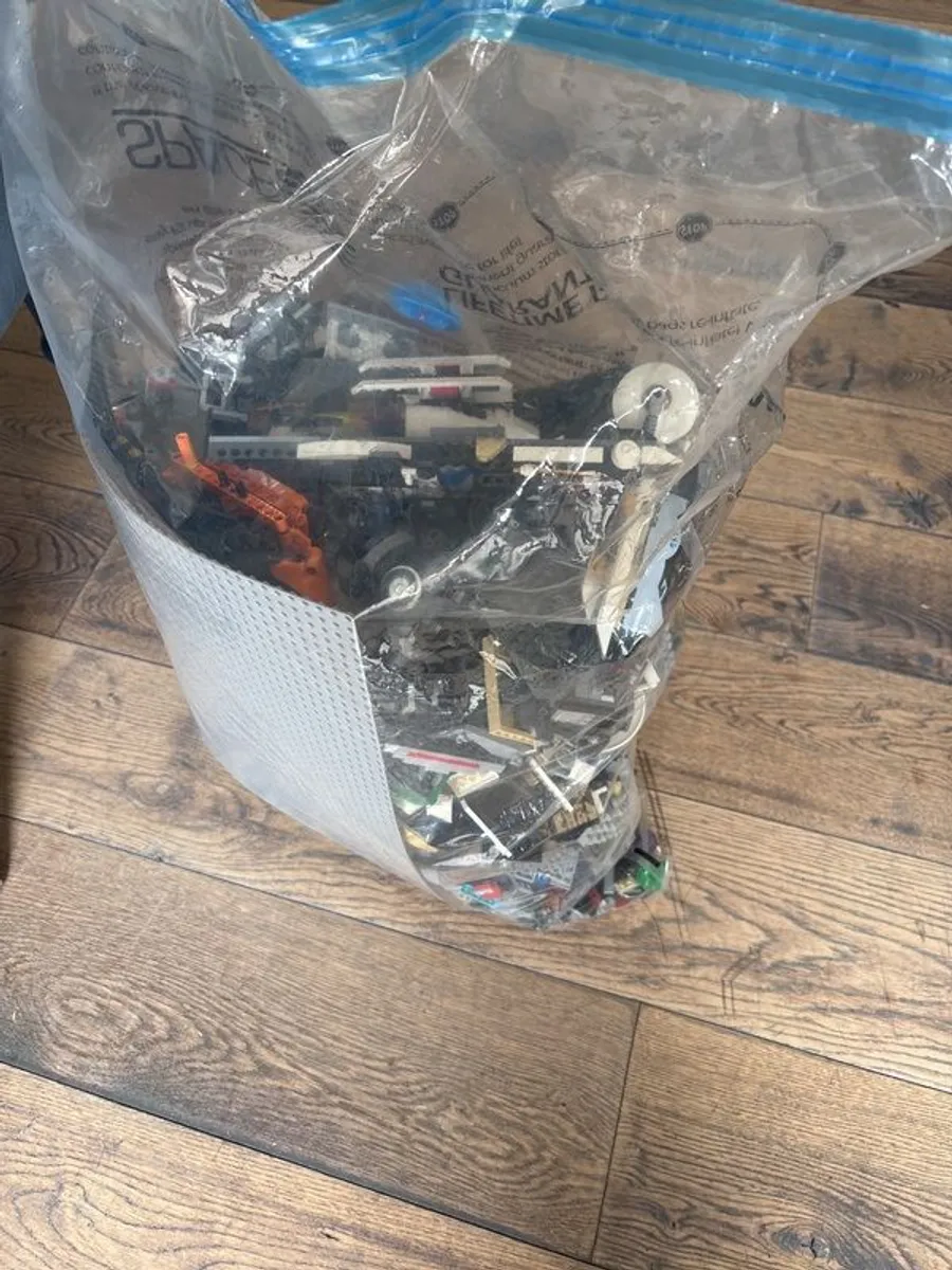 lego - Image 2