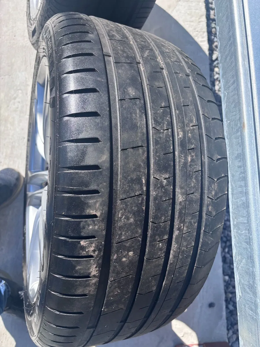 BMW Alloy wheels - Image 3