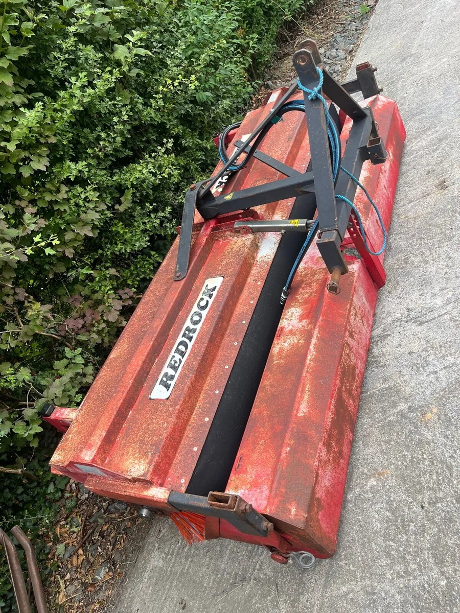 Redrock road sweeper - Image 1