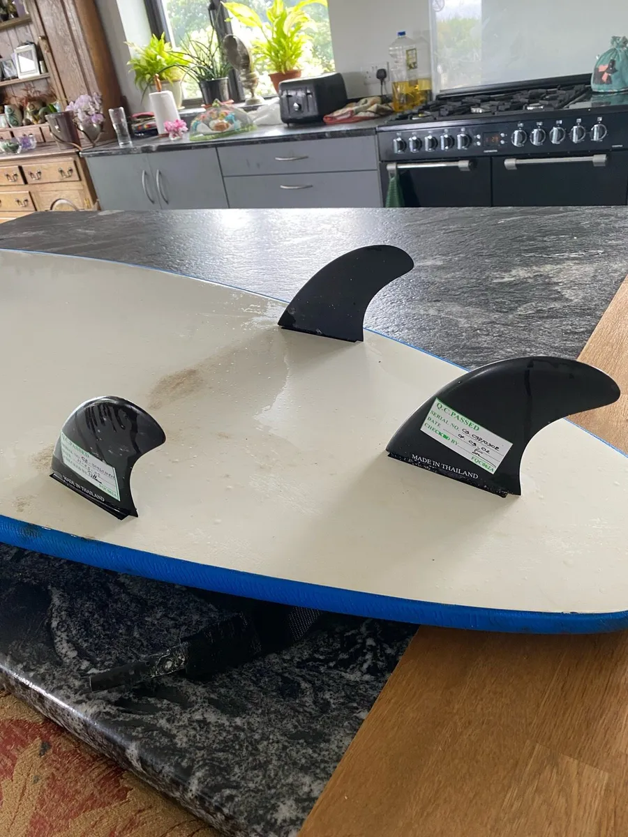 Tiki Surfboard - Image 3