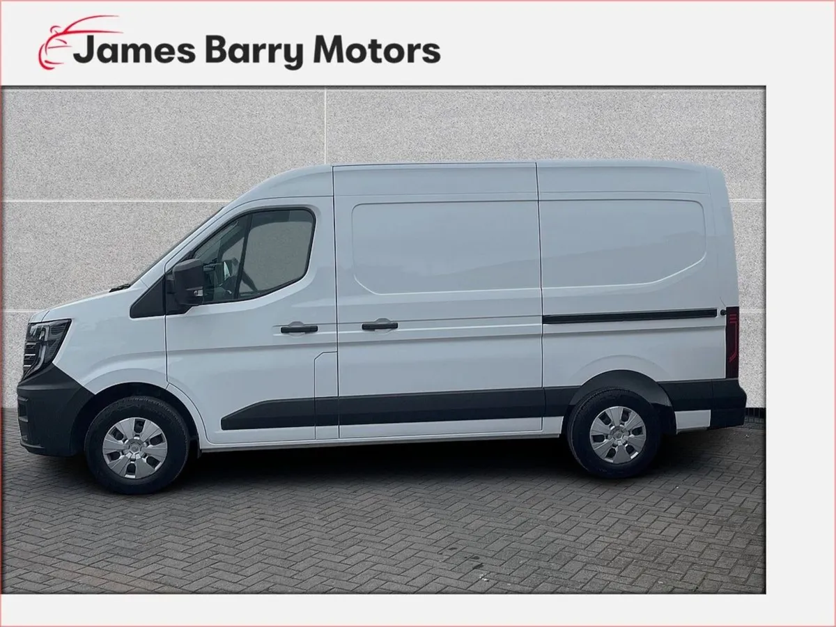 Nissan Interstar INTERSTAR L2H2 FWD 130 SV 2DR - Image 3
