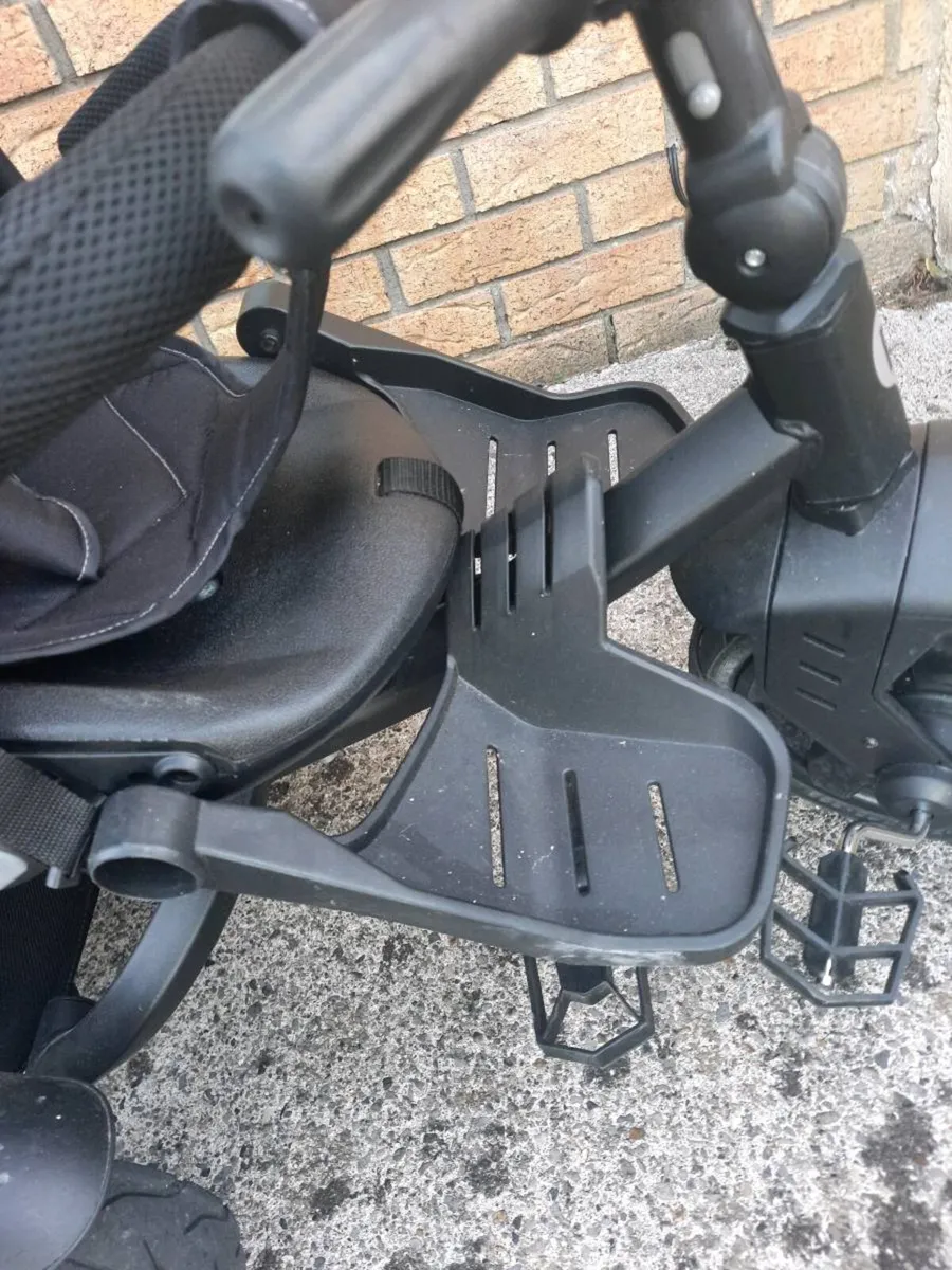 Q play trike 6 in 1 - Image 2