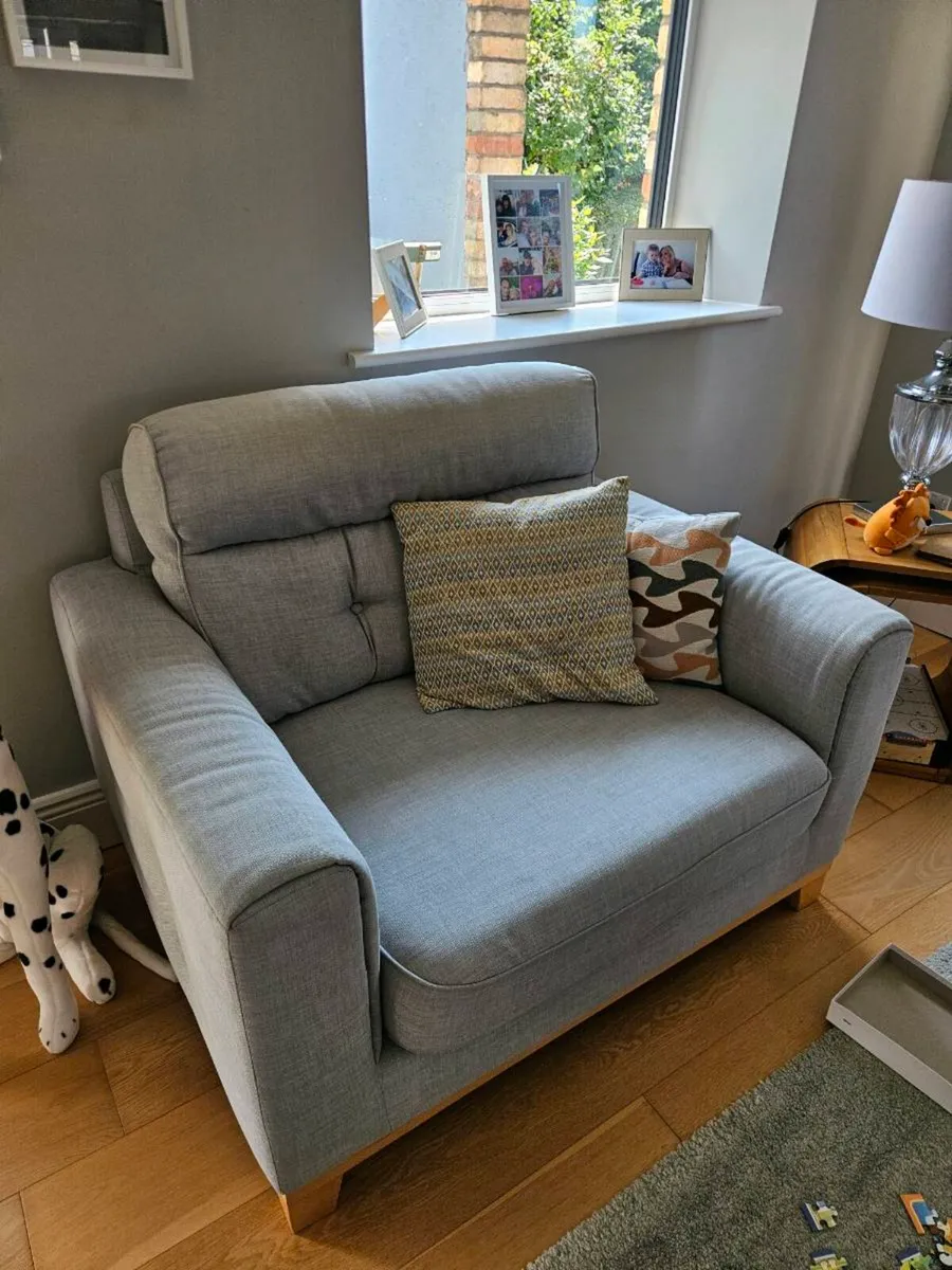 3 piece suite of furniture - Image 4