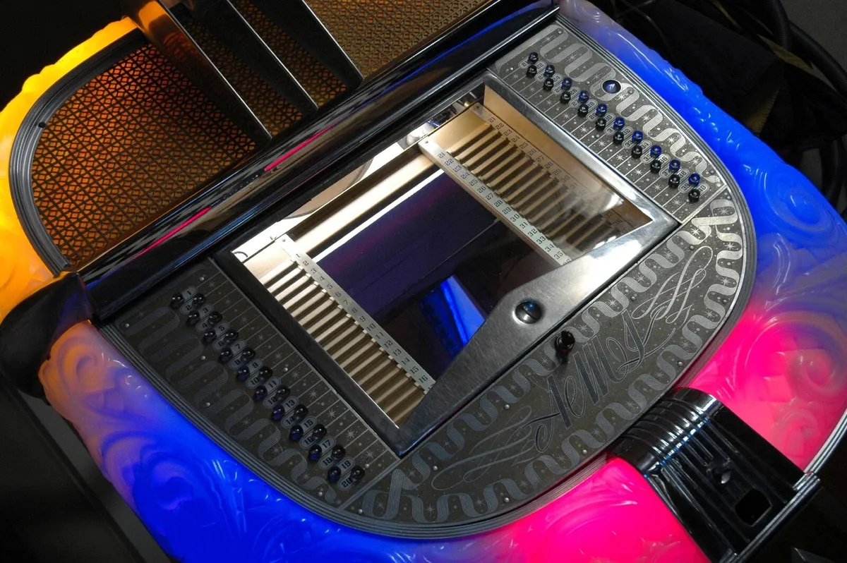 Ami Jukebox Model A 1946-47 £2250 ONO - Image 3