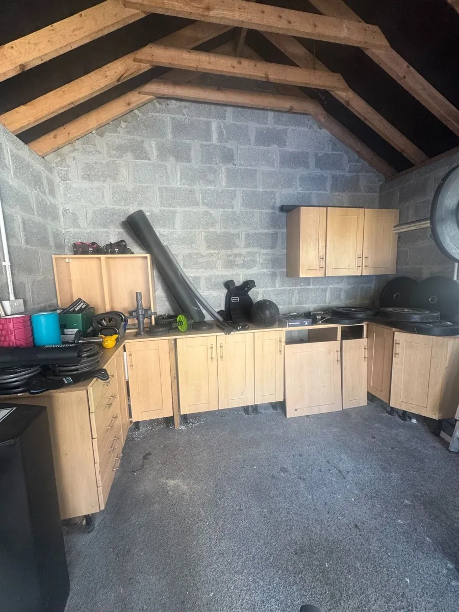 kitchen cabinets