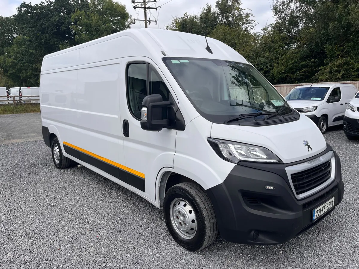 Peugeot Boxer L3H2 2.2L 140BHP (1 Owner) - Image 3