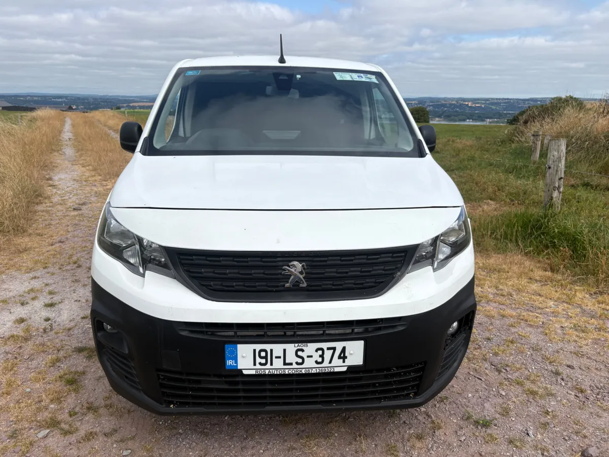 Peugeot Partner 2019Tax & Test - Image 3