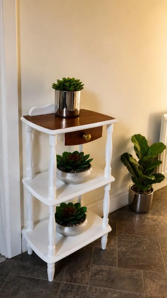 Plant stand with Drawer - Image 1